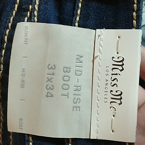 Miss Me Heaven Cut High Rise Size 31x34 long - Picture 12 of 13